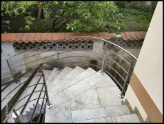 DOMINOX: Inox ograja za zunanje balkonske stopnice