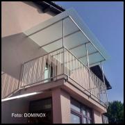 Dominox: Inox nadstrešek in balkonska ograja  kritina kaljeno jedkano steklo  