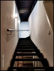 DOMINOX: Zelezne stopnice