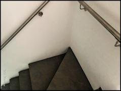 DOMINOX: Inox držala stopnišča